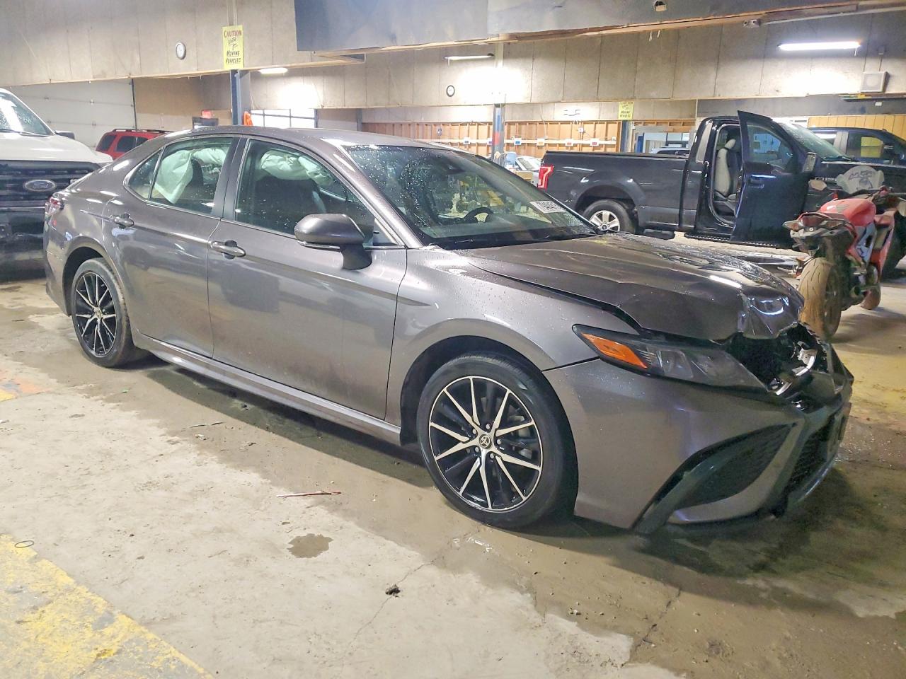 2022 TOYOTA CAMRY SE photo 10