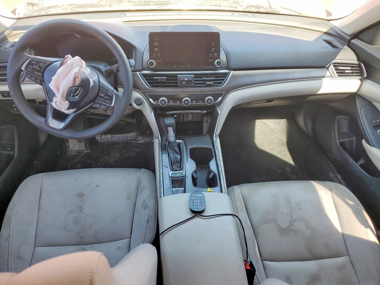 2020 HONDA ACCORD LX photo 15