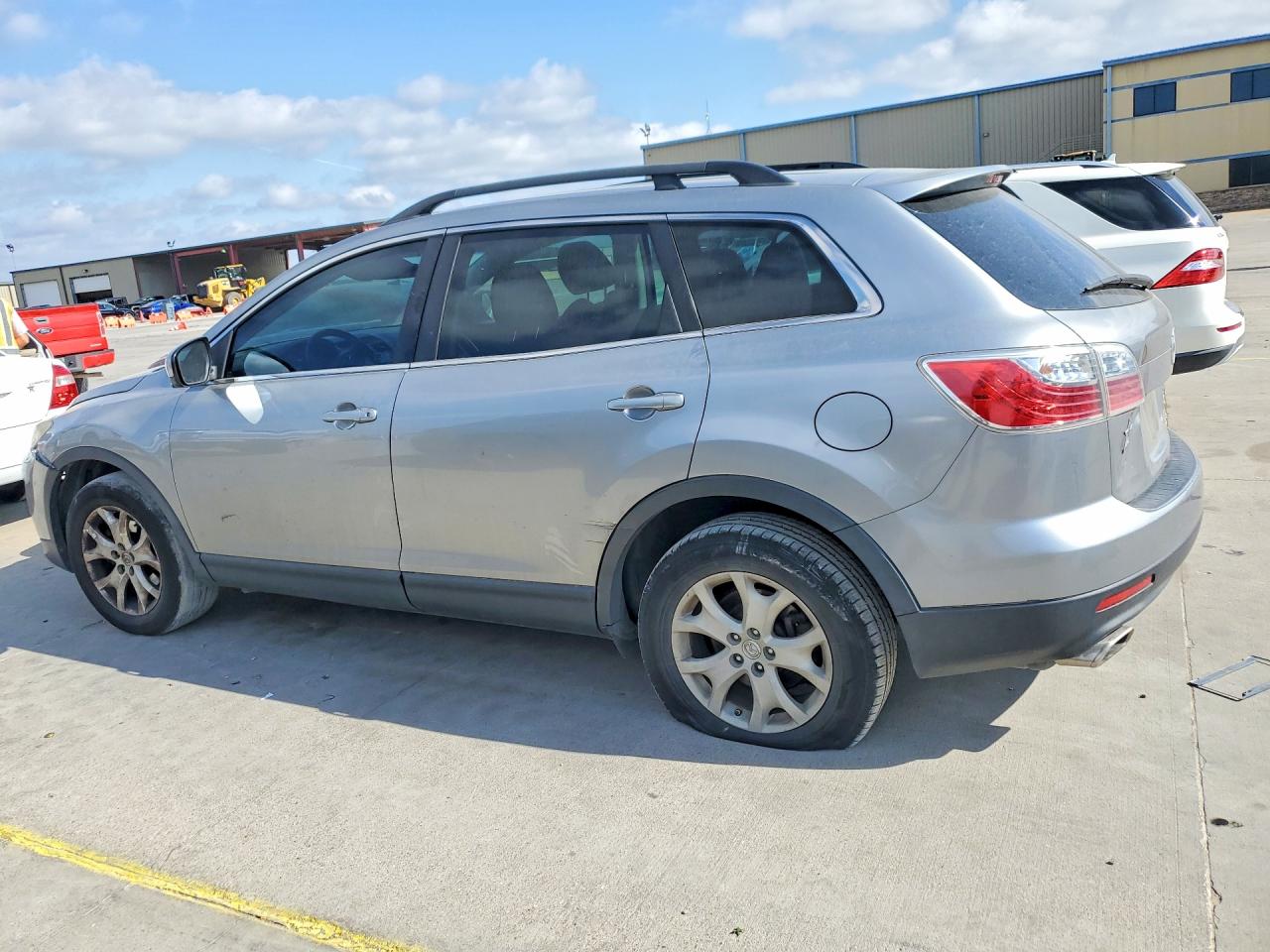 2012 MAZDA CX-9 SPORT photo 3