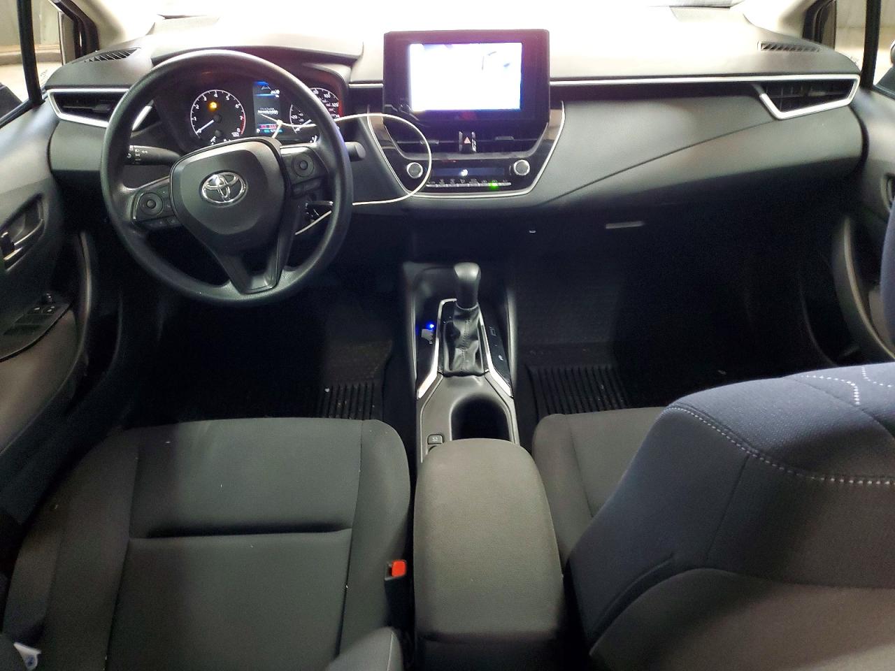 2024 TOYOTA COROLLA LE photo 15