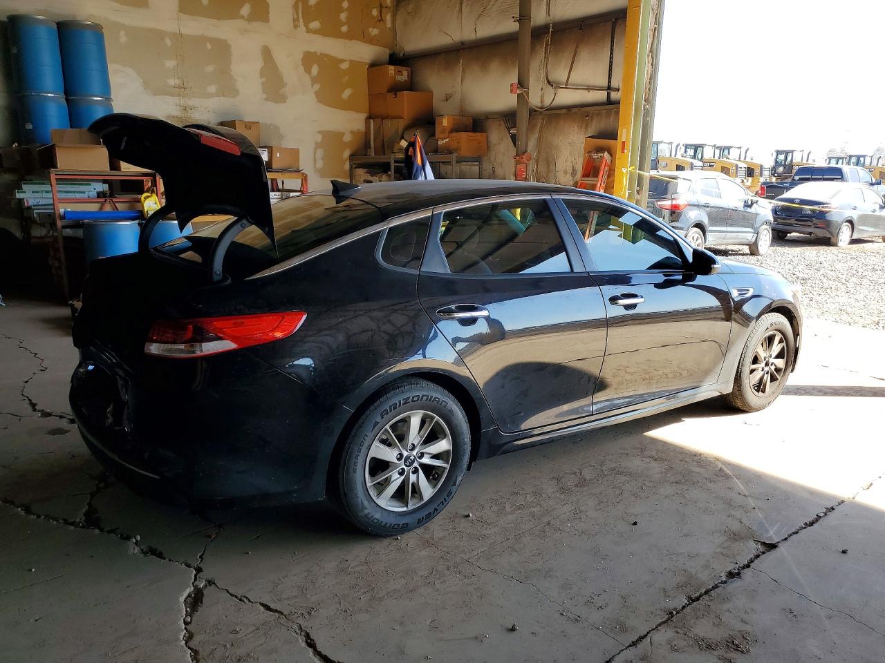 2016 KIA OPTIMA LX photo 5