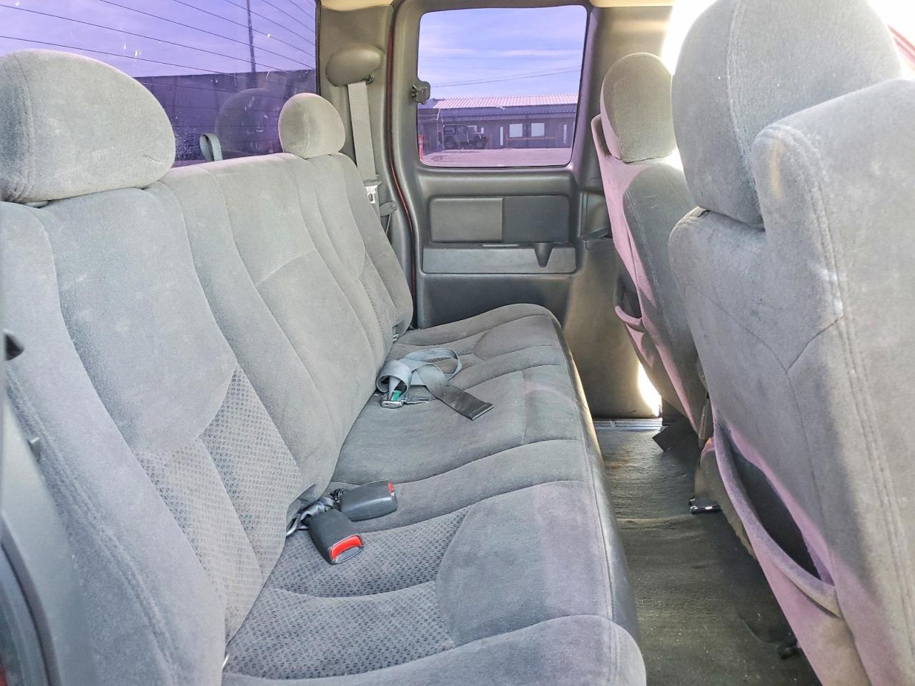 2005 CHEVROLET SILVERADO C1500 photo 10