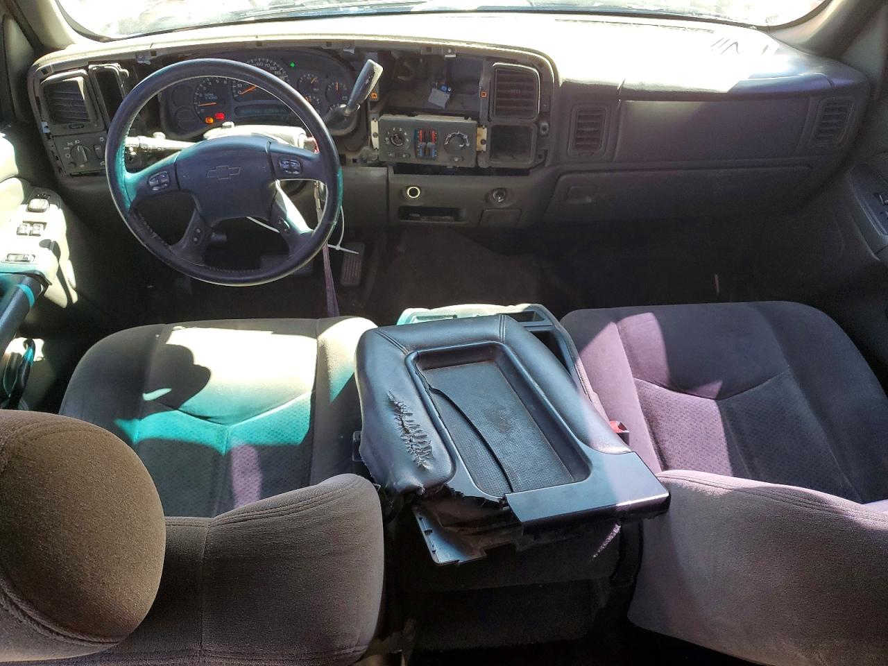 2005 CHEVROLET SILVERADO C1500 photo 8