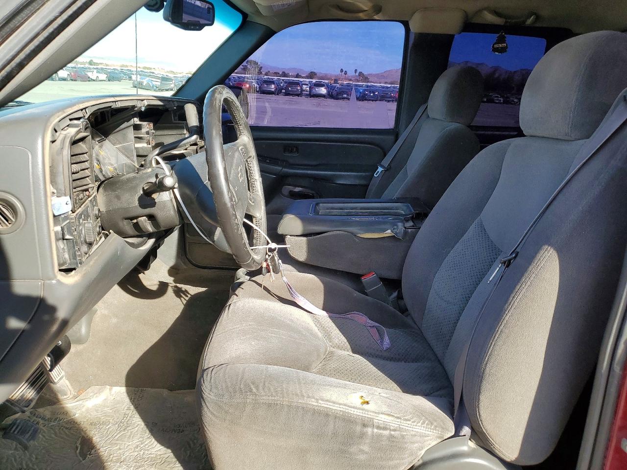 2005 CHEVROLET SILVERADO C1500 photo 7