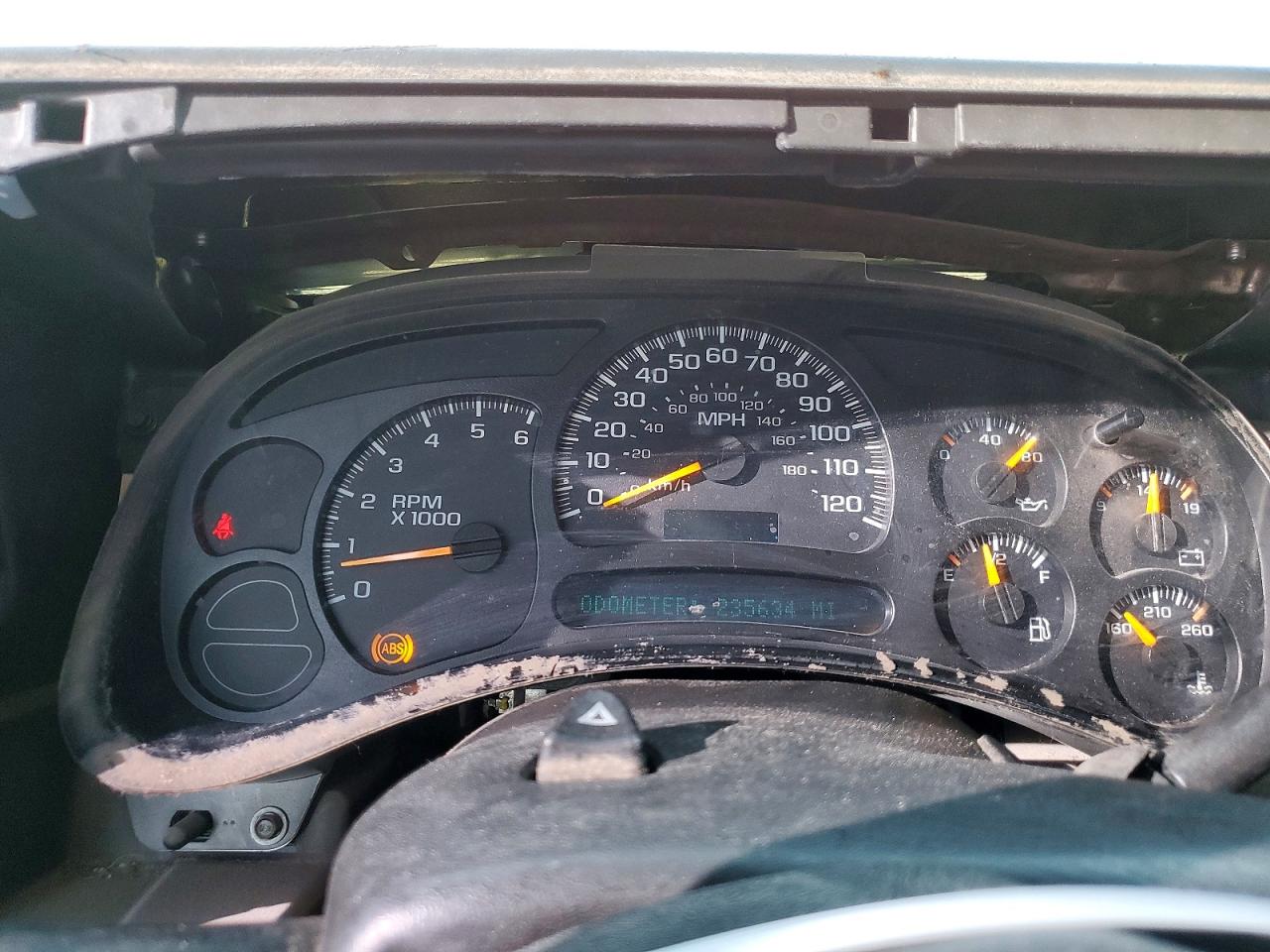 2005 CHEVROLET SILVERADO C1500 photo 9