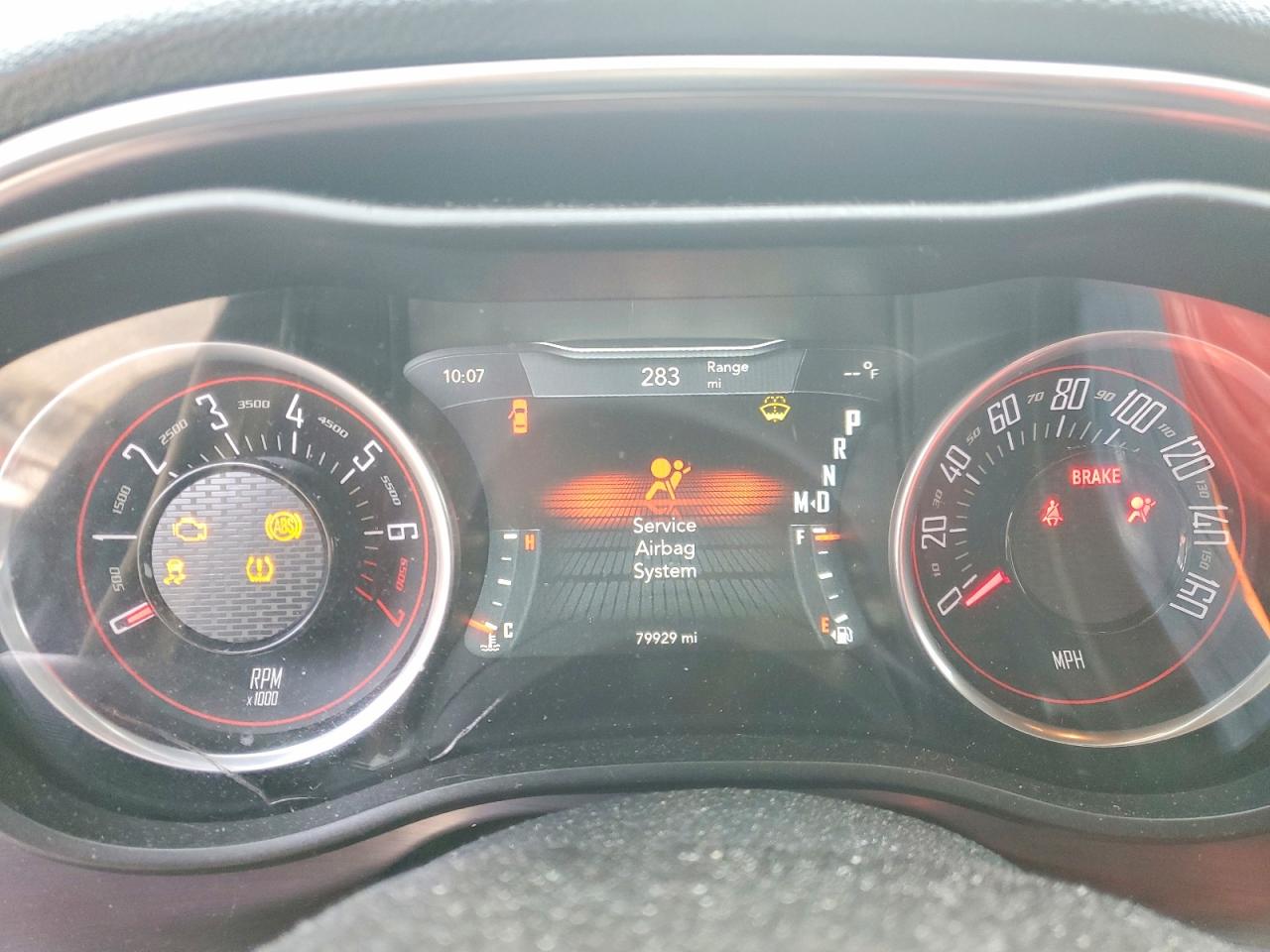 2016 DODGE CHALLENGER SXT photo 9