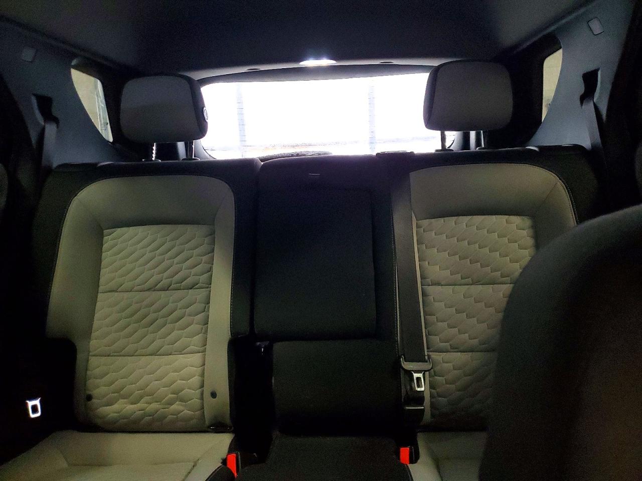 2018 CHEVROLET EQUINOX LT photo 10