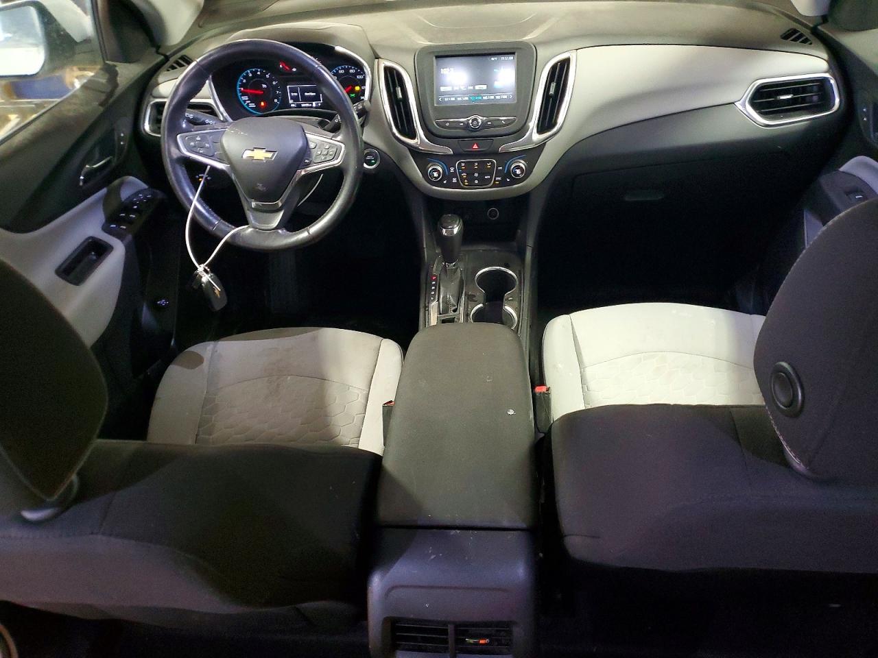 2018 CHEVROLET EQUINOX LT photo 8