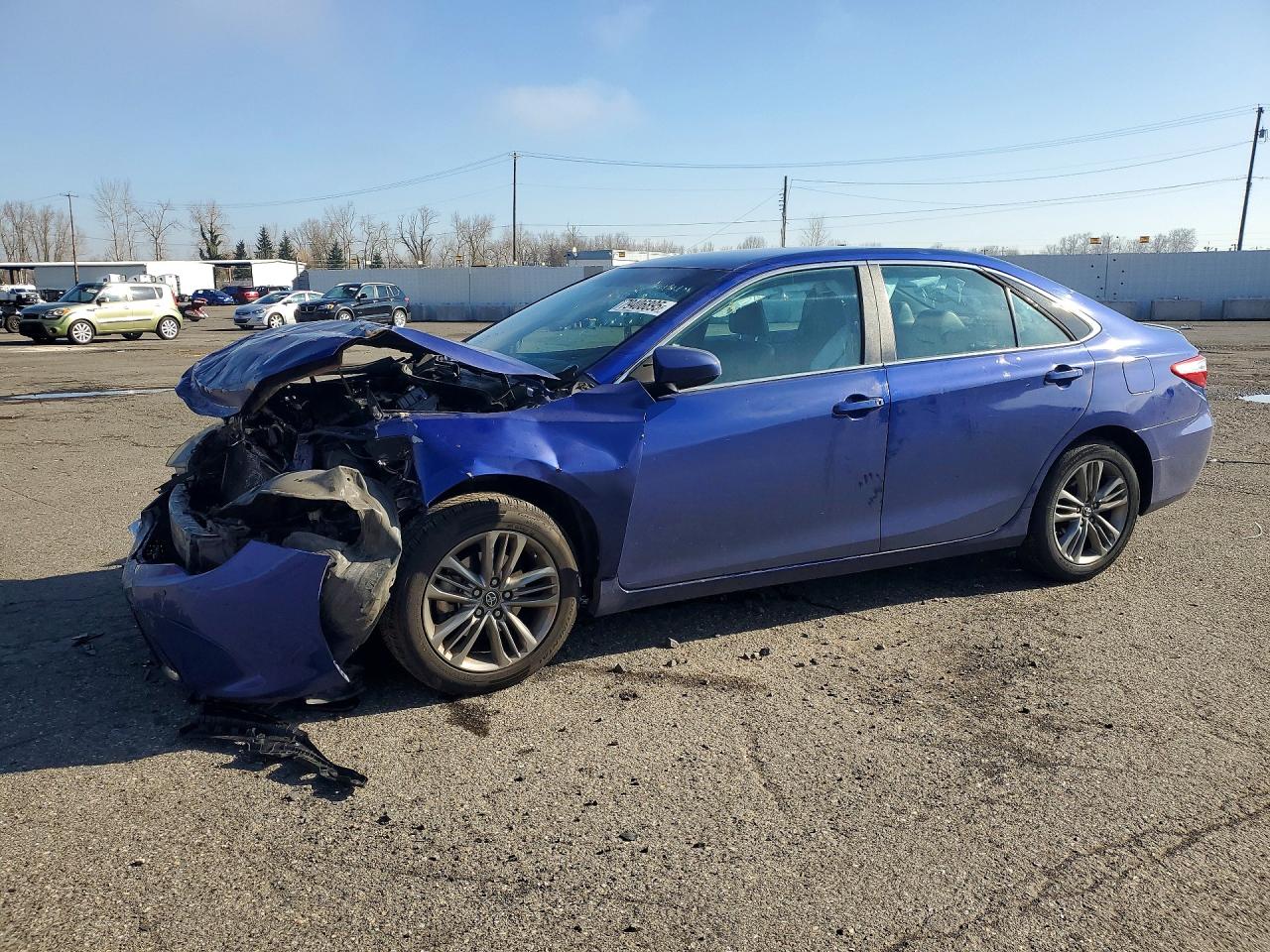 2016 TOYOTA CAMRY