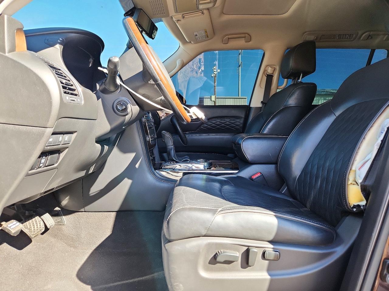 2018 INFINITI QX80 BASE photo 19
