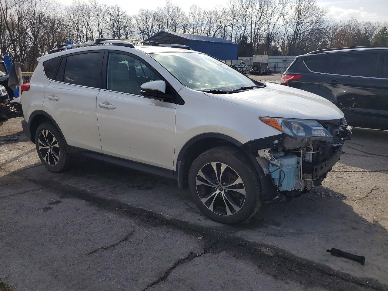 2015 TOYOTA RAV4 LIMITED photo 7