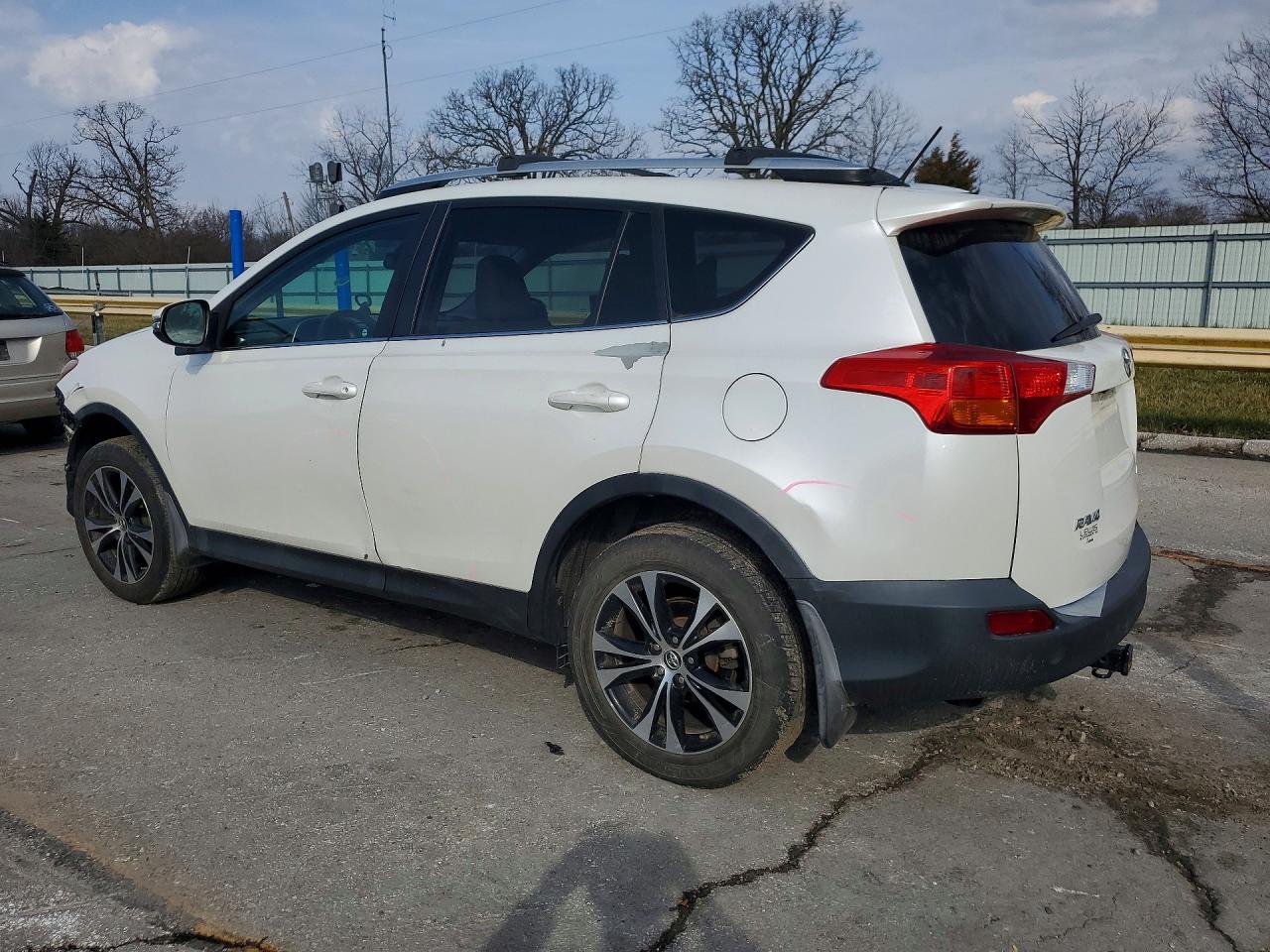 2015 TOYOTA RAV4 LIMITED photo 3