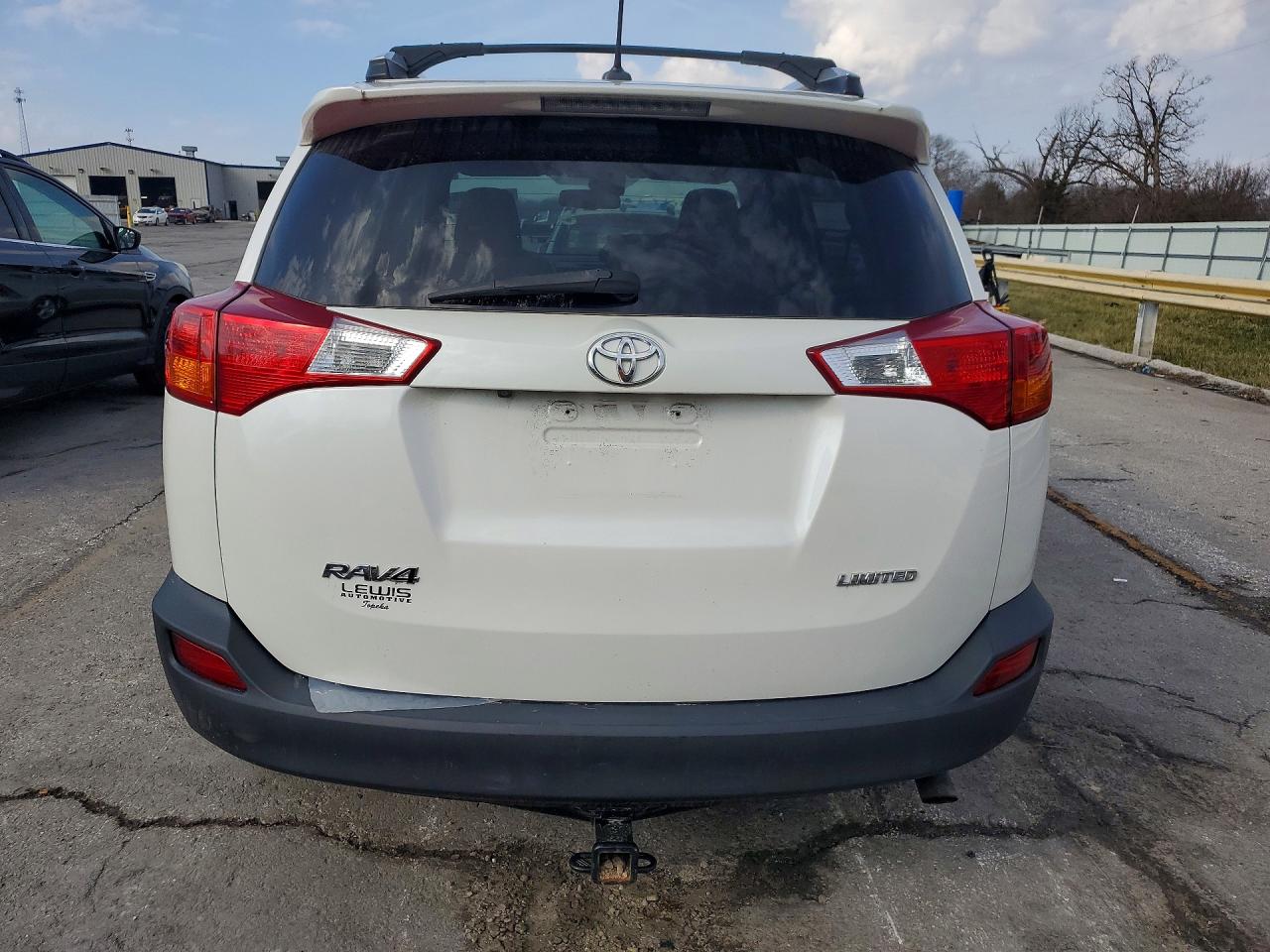 2015 TOYOTA RAV4 LIMITED photo 11