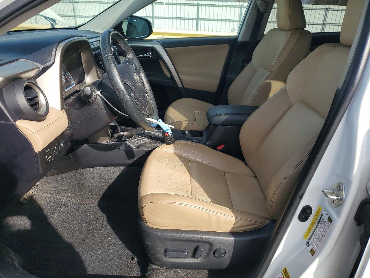 2015 TOYOTA RAV4 LIMITED photo 13
