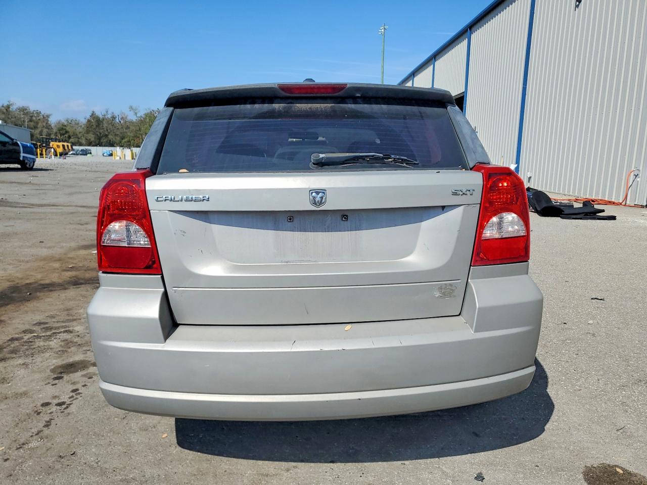 2008 DODGE CALIBER SXT photo 6