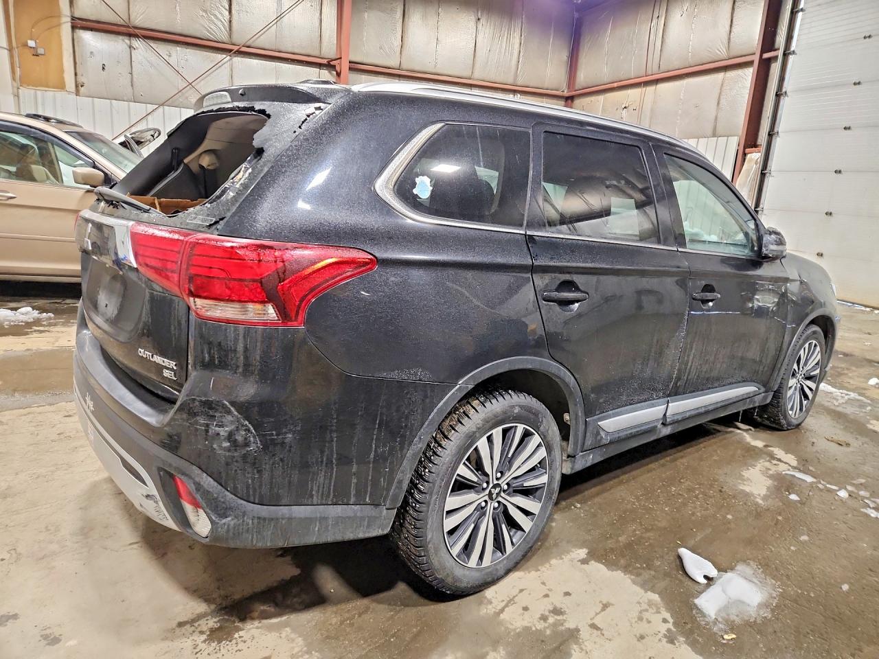 2019 MITSUBISHI OUTLANDER SE photo 7