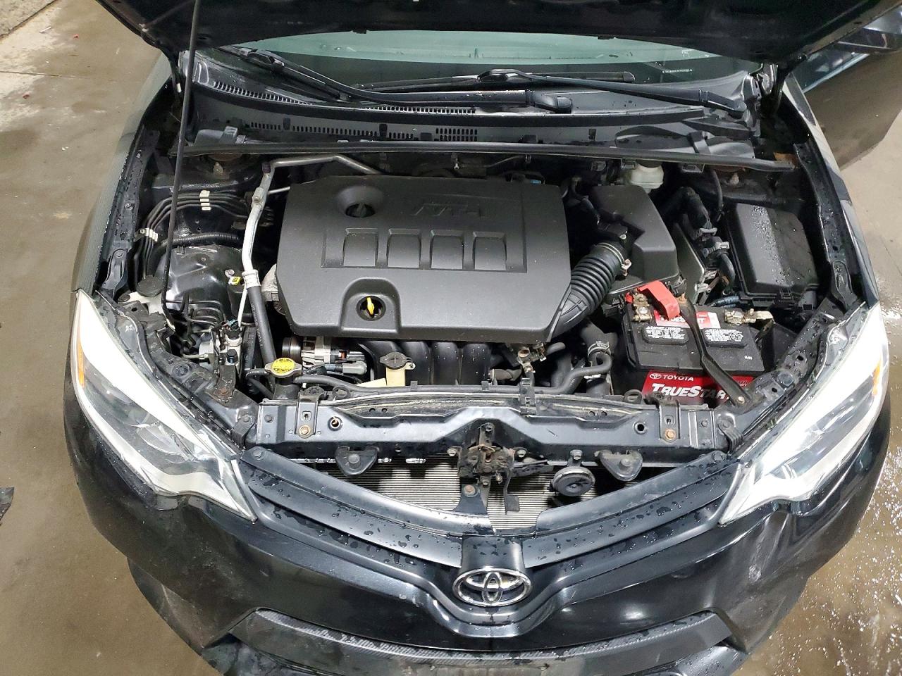 2014 TOYOTA COROLLA LE photo 11