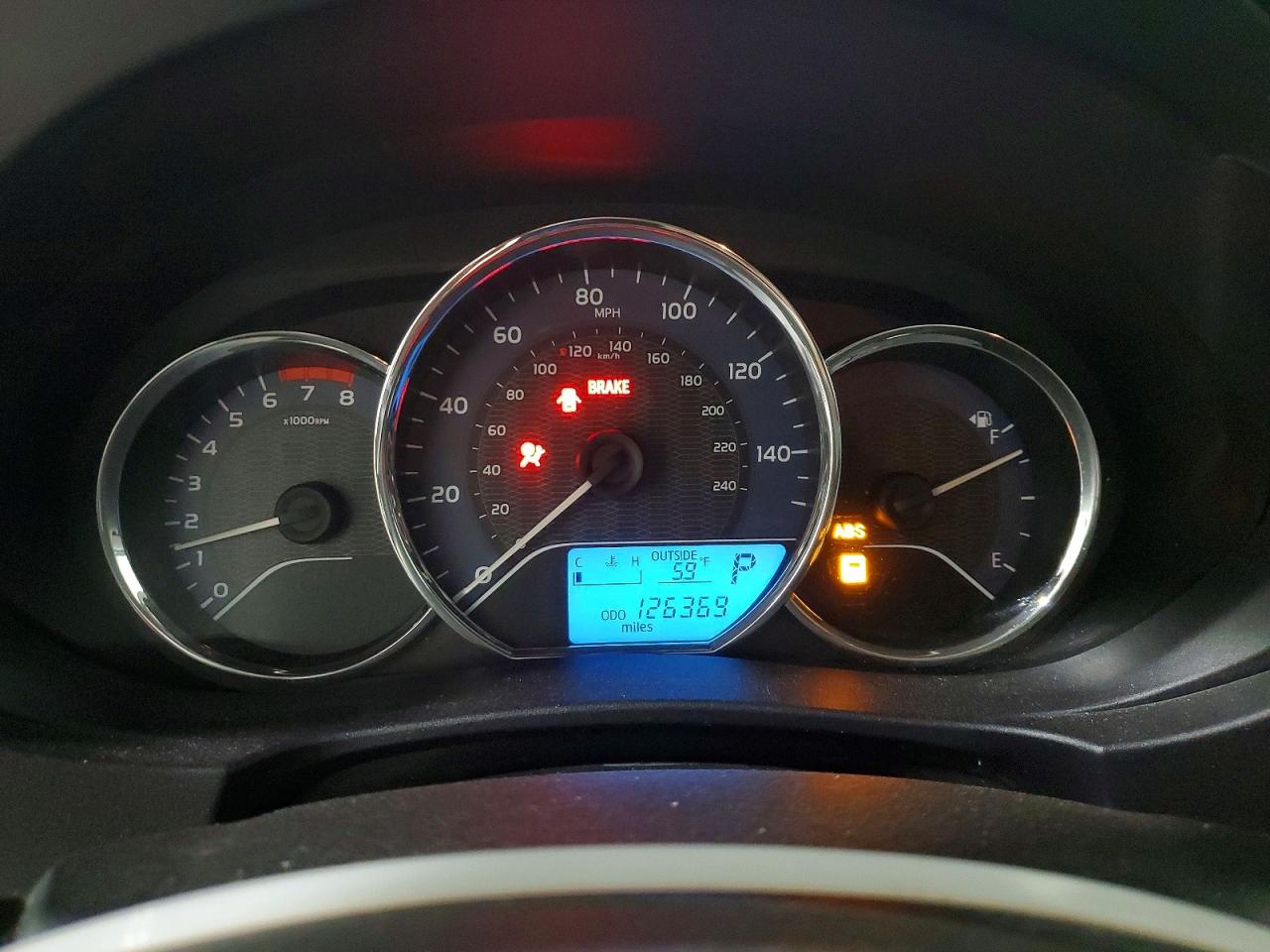 2014 TOYOTA COROLLA LE photo 9