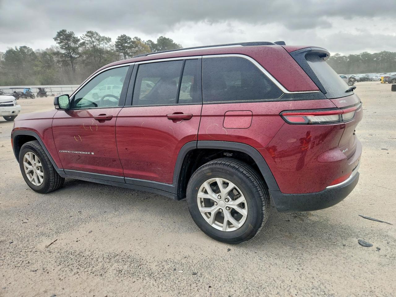 2023 JEEP GRAND CHEROKEE LIMITED photo 4