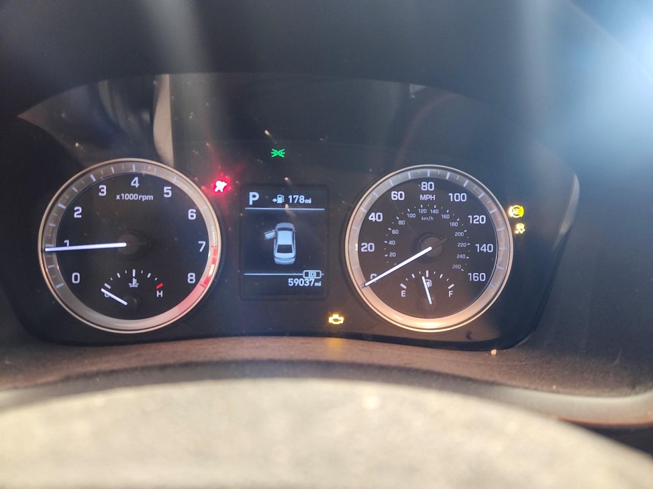2018 HYUNDAI SONATA SE photo 17