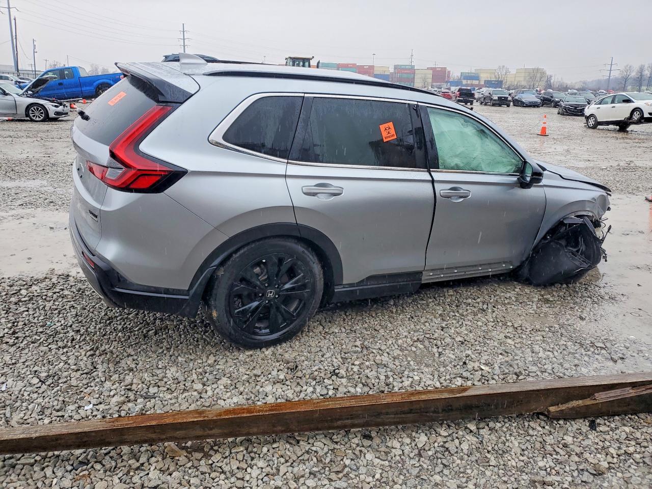 2025 HONDA CR-V SPORT TOURING photo 3