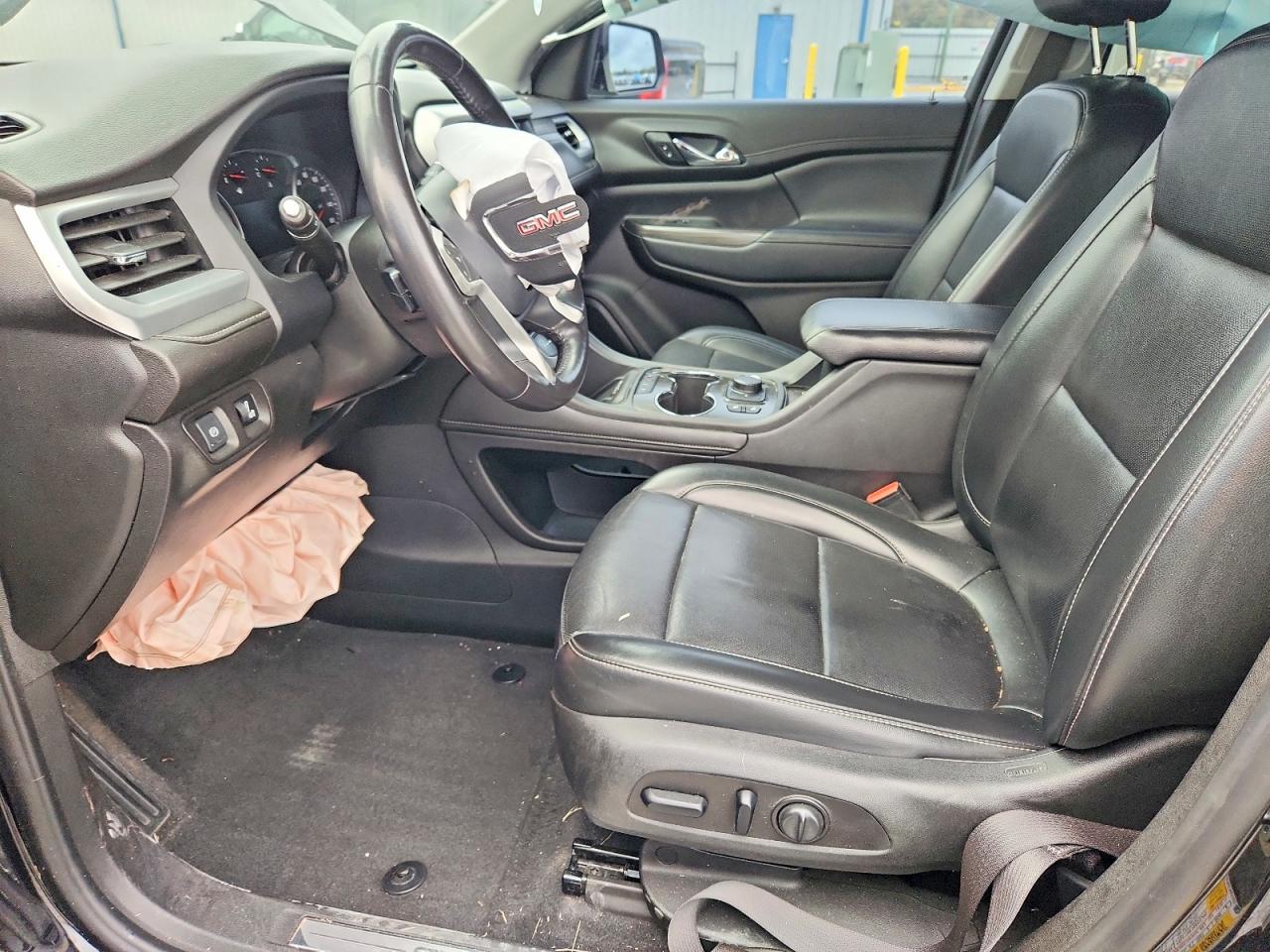 2021 GMC ACADIA photo 19