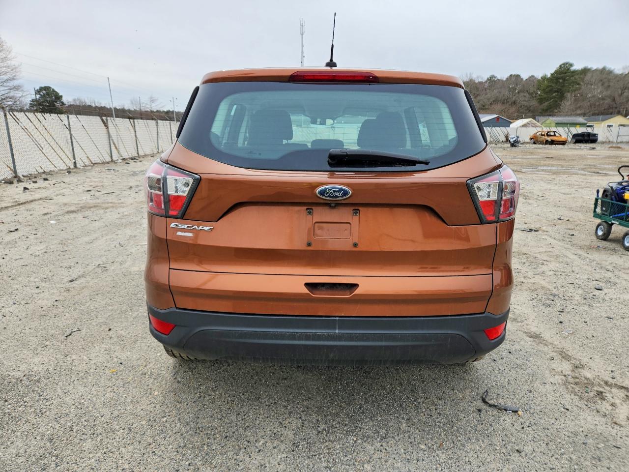 2017 FORD ESCAPE S photo 6