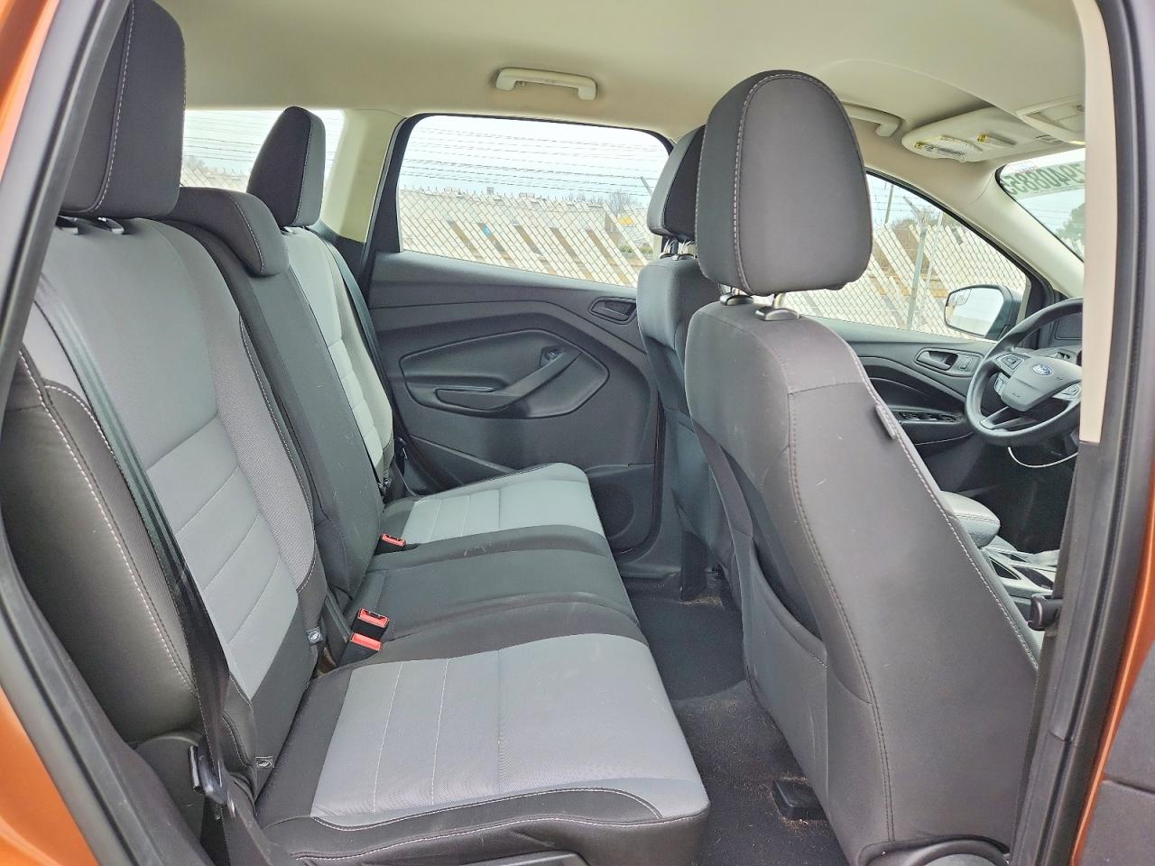 2017 FORD ESCAPE S photo 11
