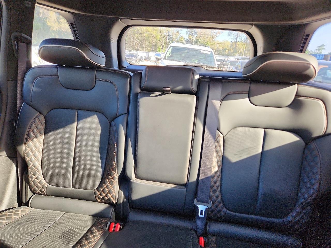 2022 JEEP GRAND CHEROKEE SUMMIT 4XE photo 10