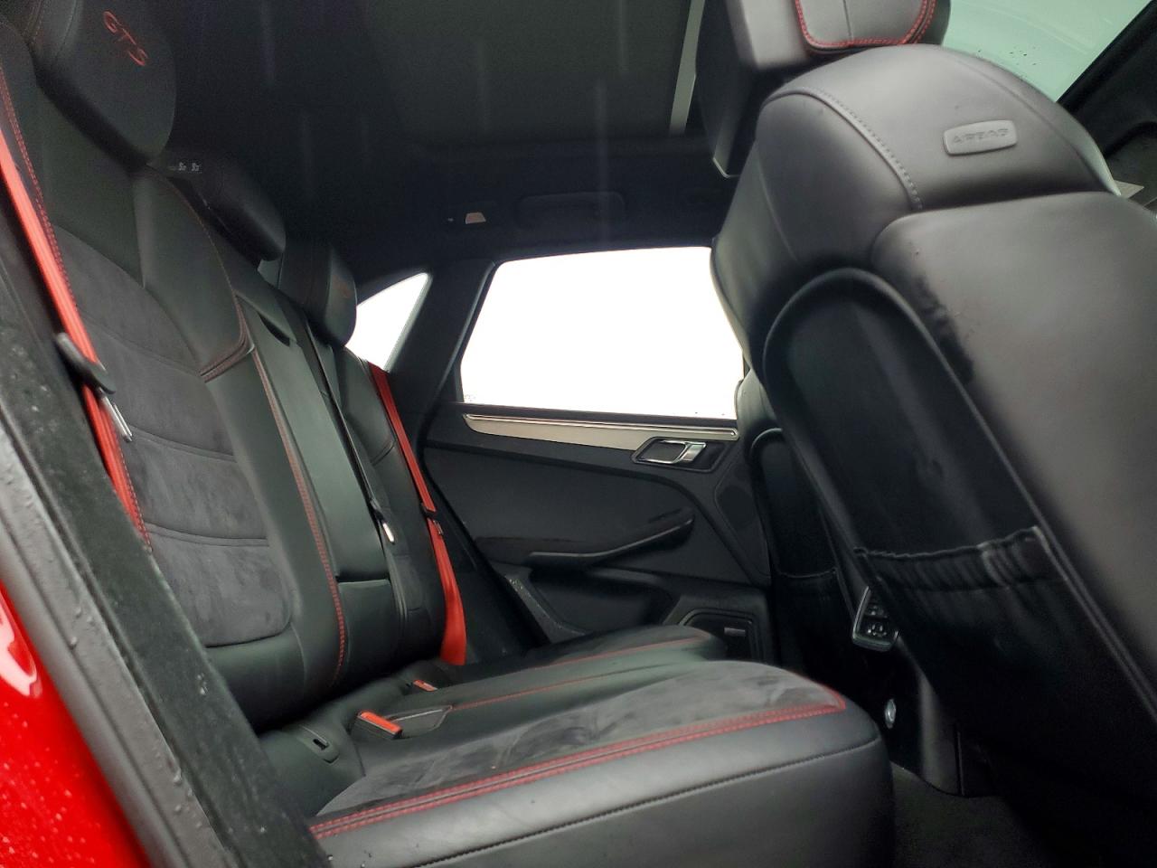 2017 PORSCHE MACAN GTS photo 11