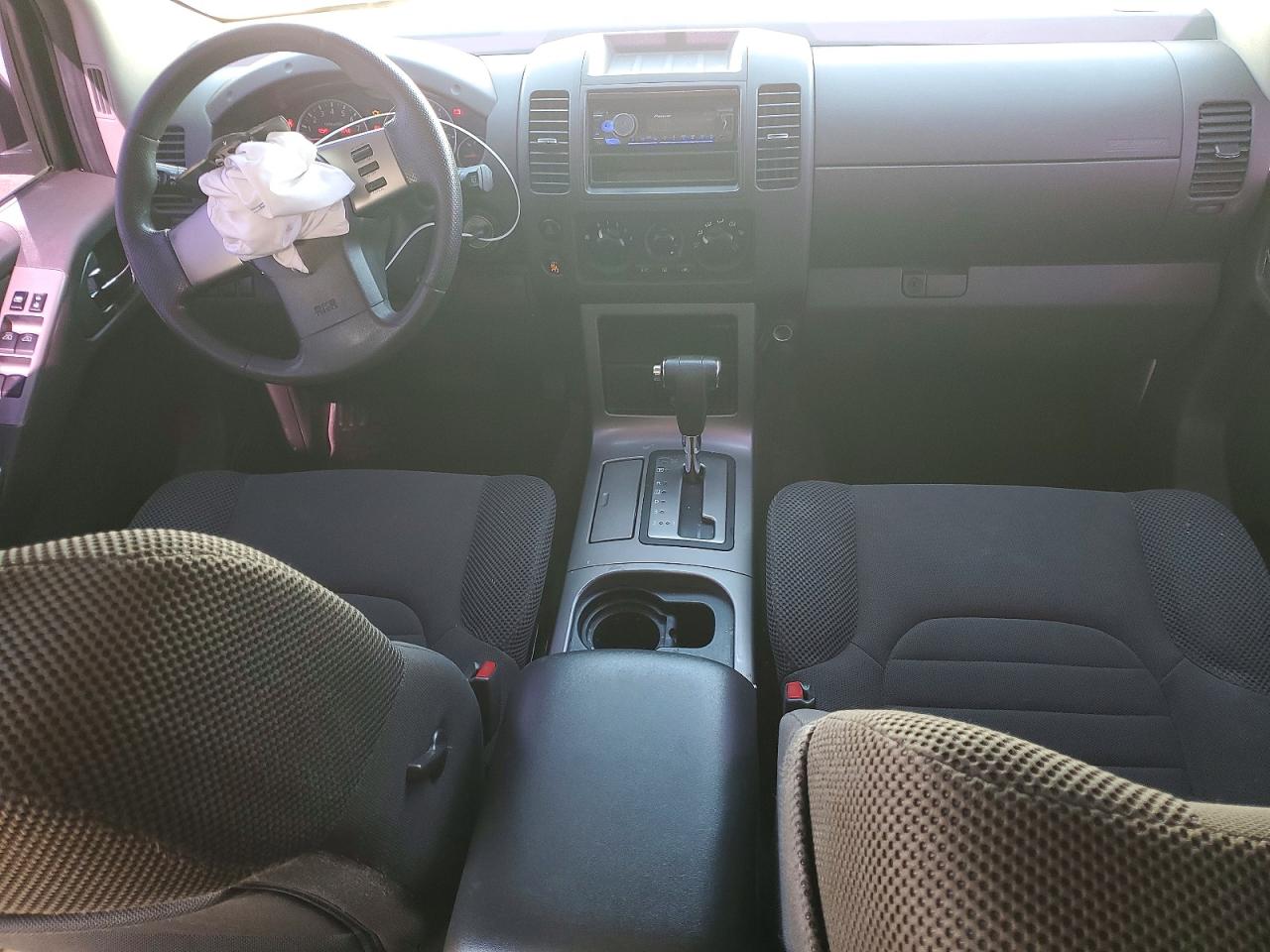 2012 NISSAN PATHFINDER S photo 15