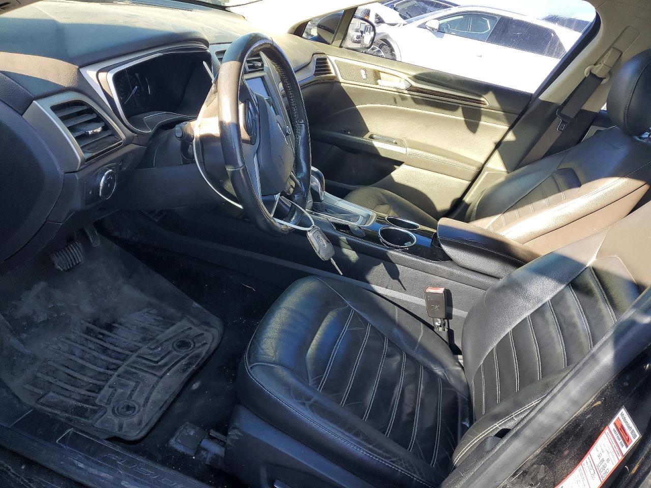 2013 FORD FUSION SE photo 7