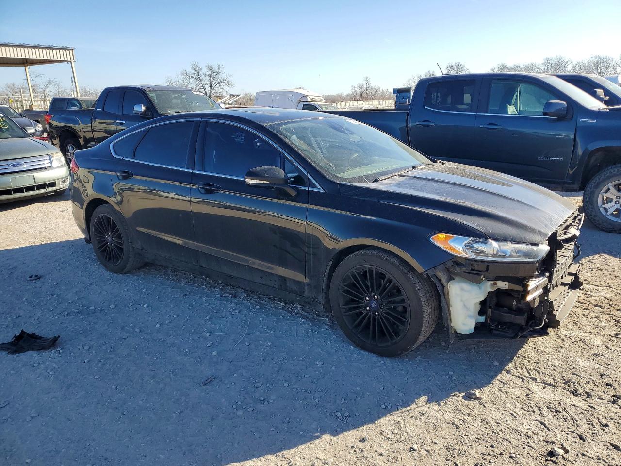 2013 FORD FUSION SE photo 4