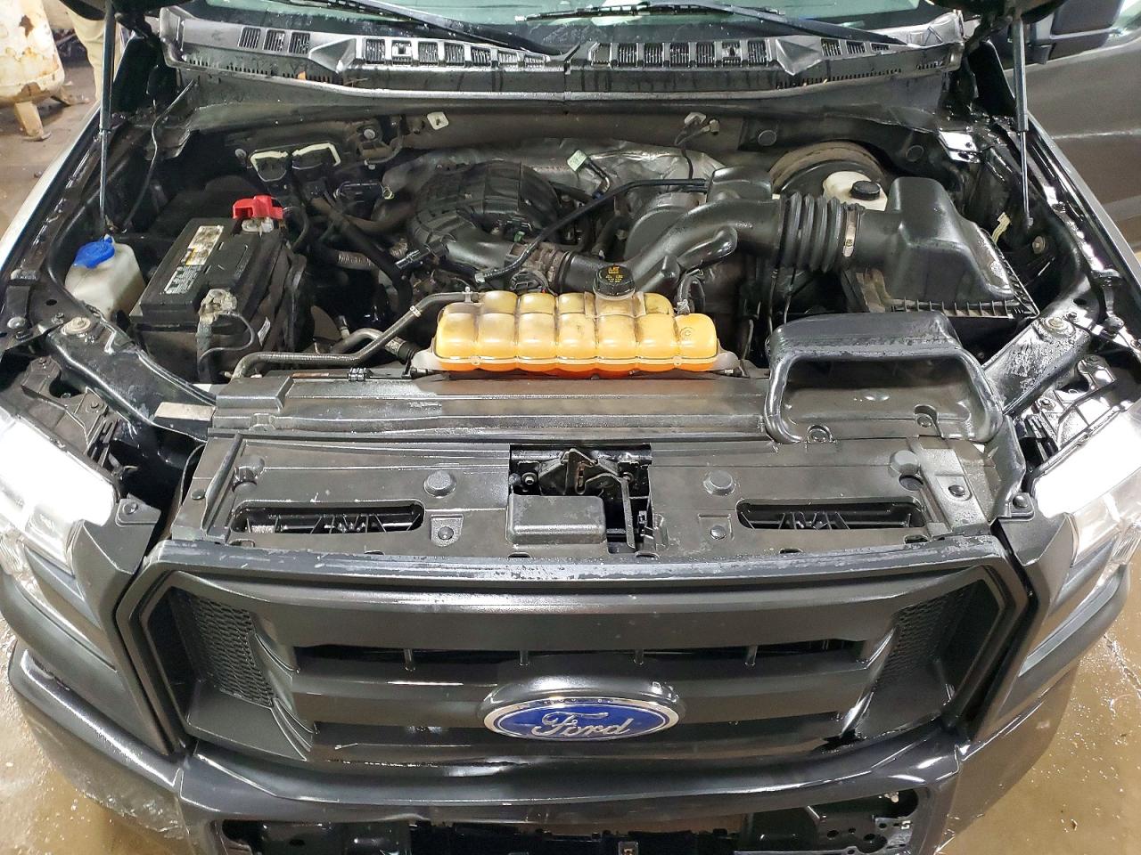 2017 FORD F150 photo 11