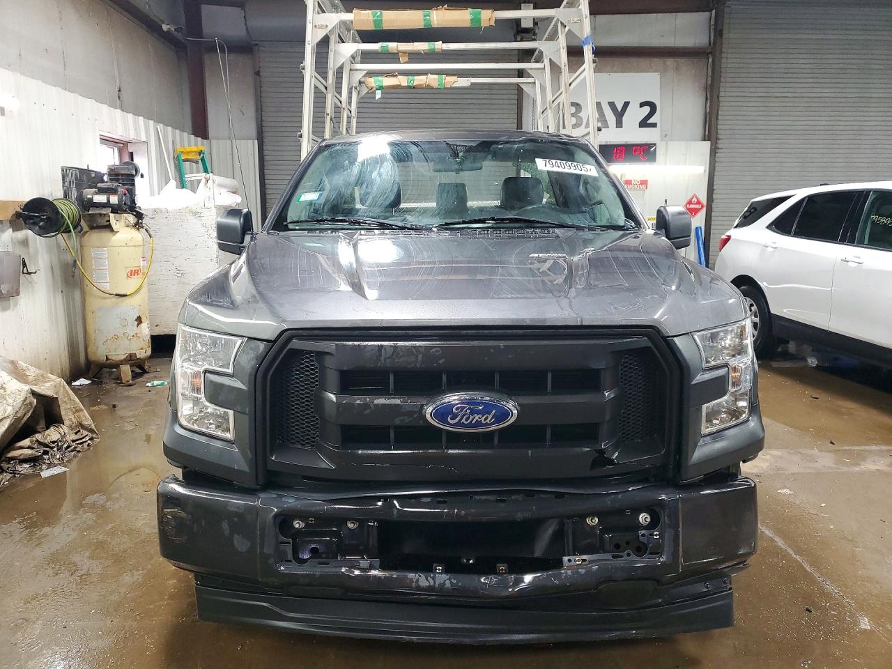 2017 FORD F150 photo 5