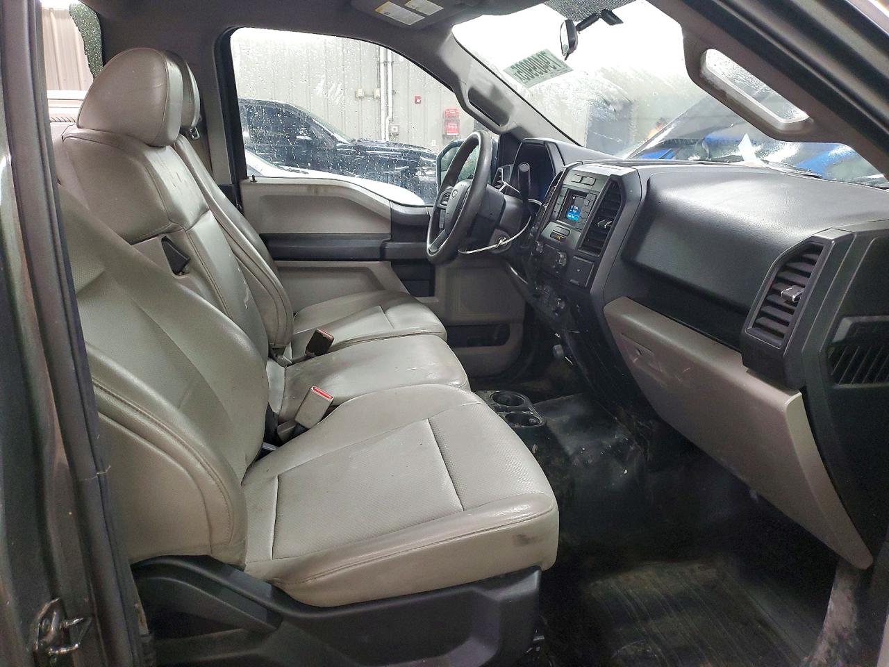 2017 FORD F150 photo 10