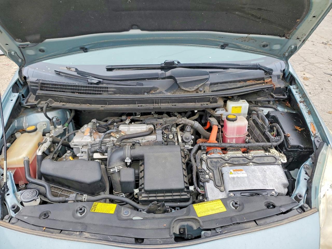 2013 TOYOTA PRIUS TWO photo 11