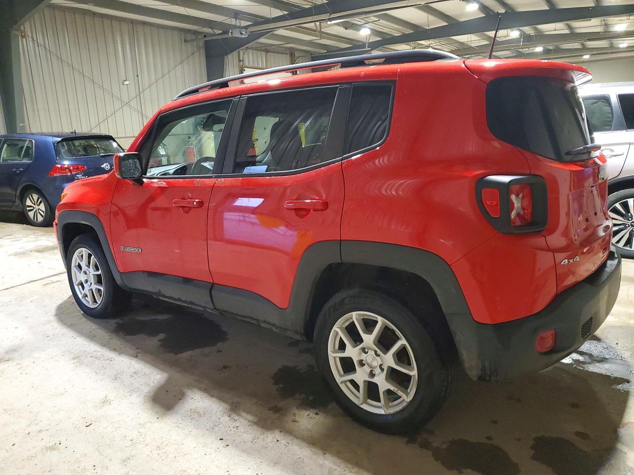 2019 JEEP RENEGADE LATITUDE photo 2