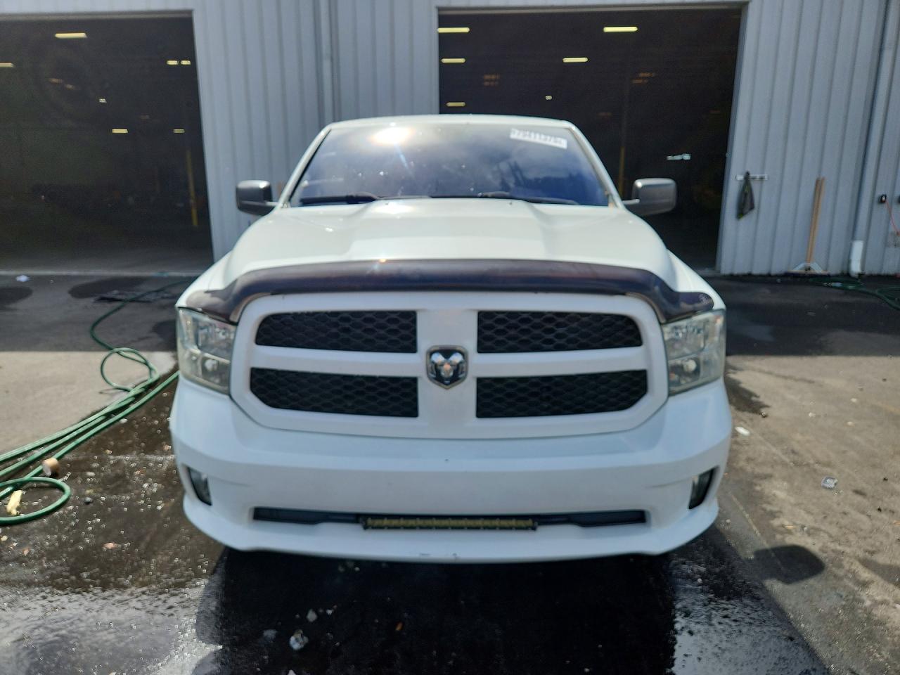 2014 RAM 1500 ST photo 5