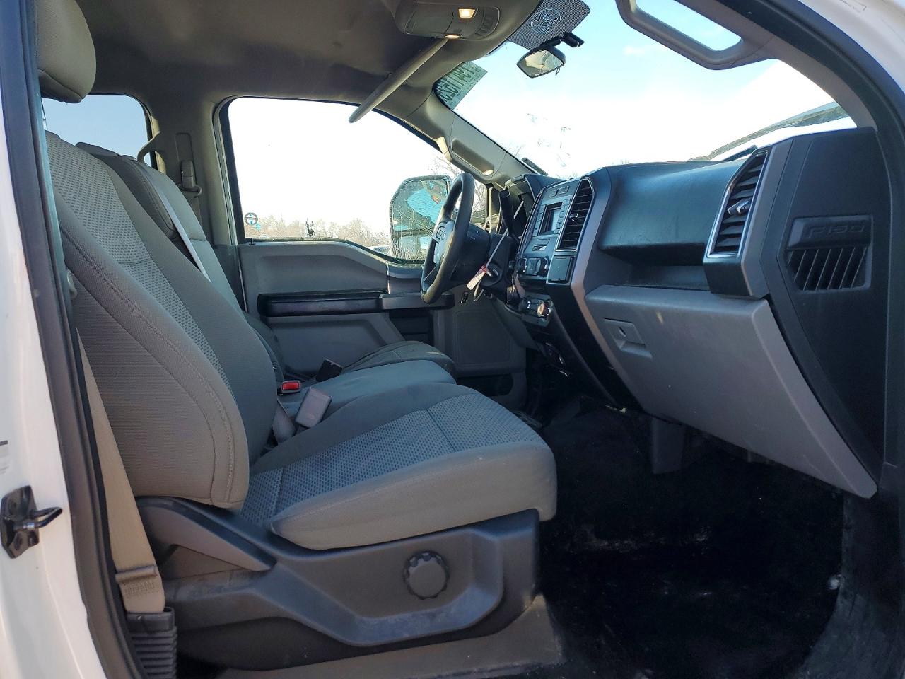 2017 FORD F150 SUPERCREW photo 7