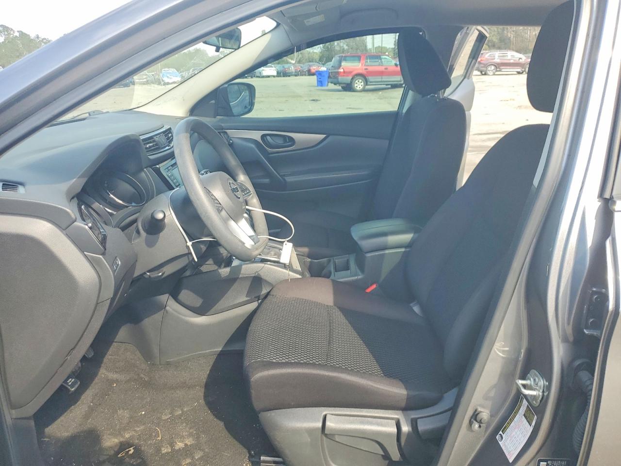 2020 NISSAN ROGUE SPORT S photo 13