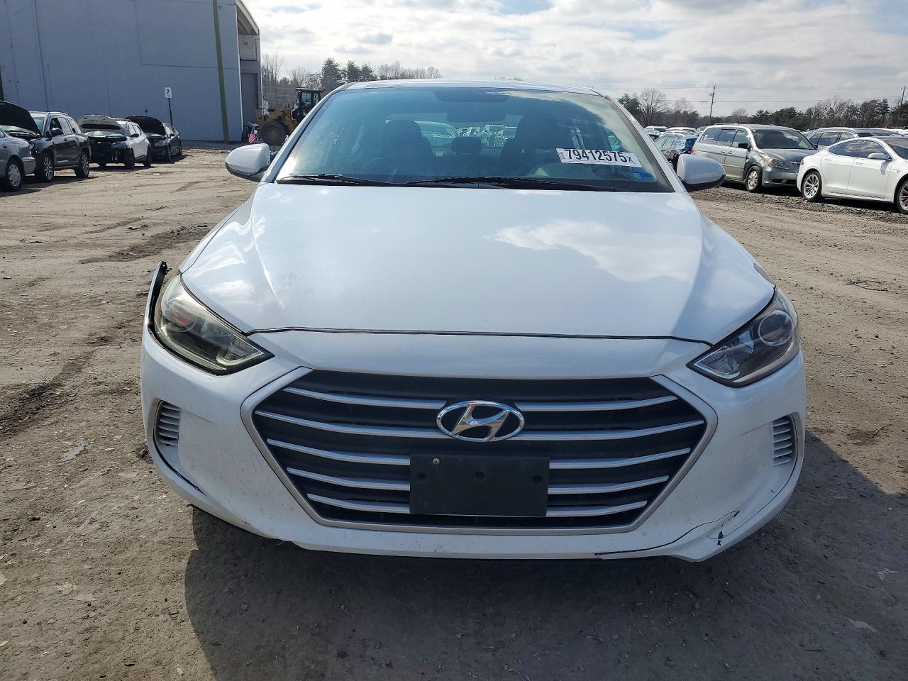 2018 HYUNDAI ELANTRA SEL photo 9