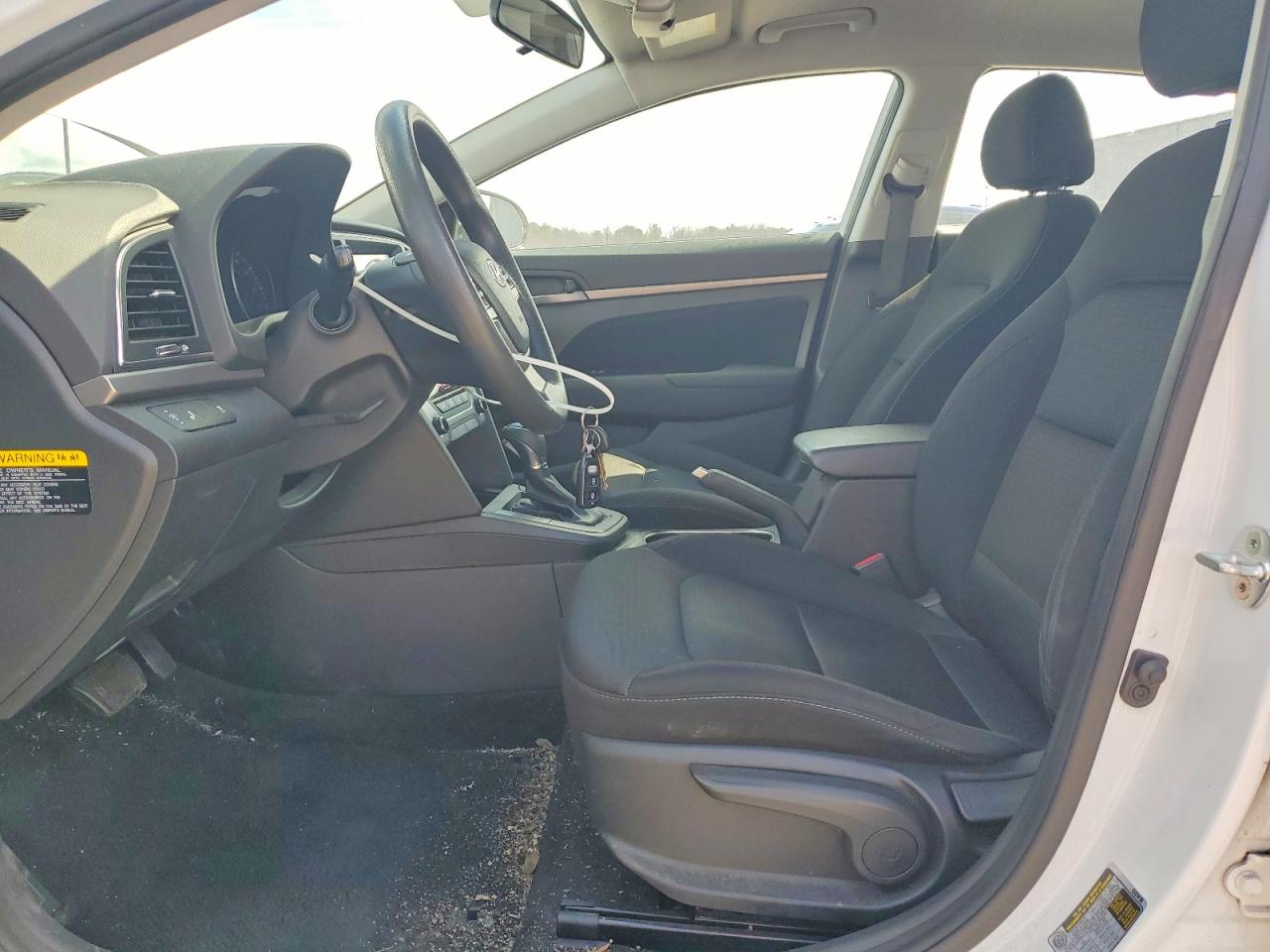 2018 HYUNDAI ELANTRA SEL photo 13