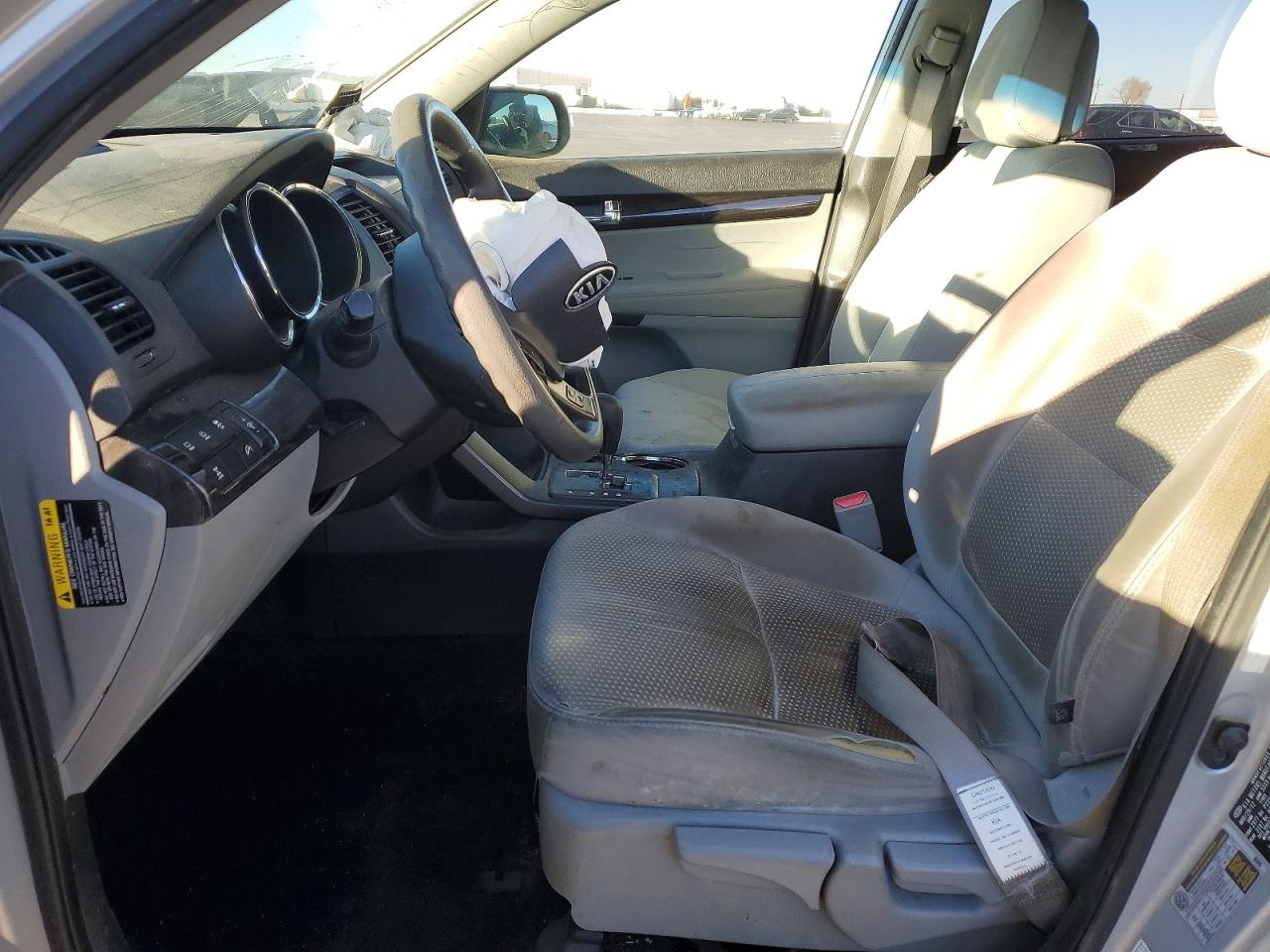 2013 KIA SORENTO LX photo 7