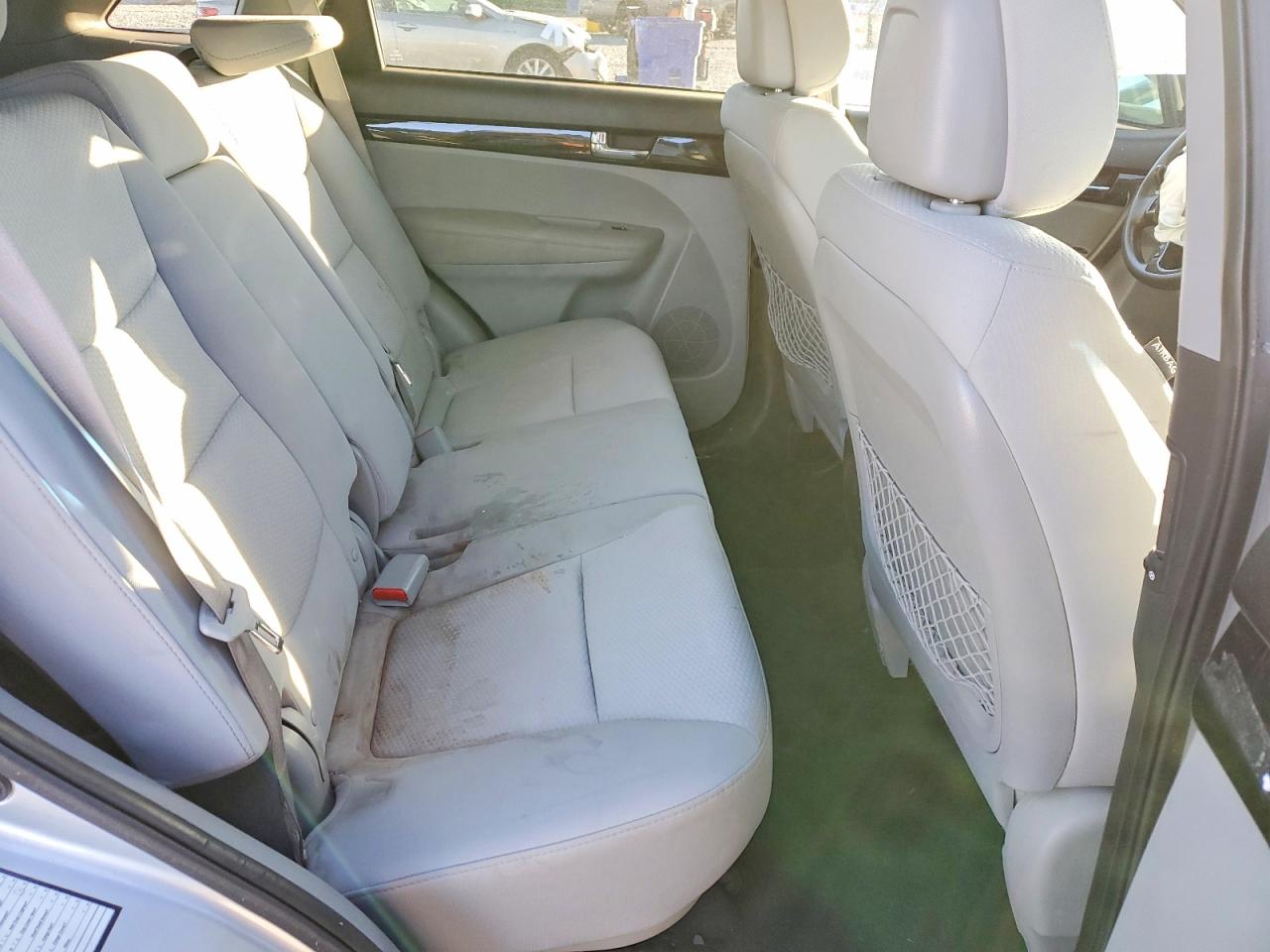 2013 KIA SORENTO LX photo 11