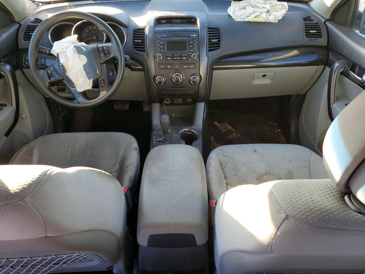 2013 KIA SORENTO LX photo 8