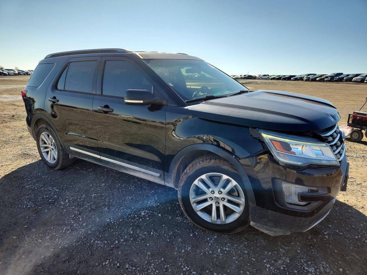 2017 FORD EXPLORER photo 4