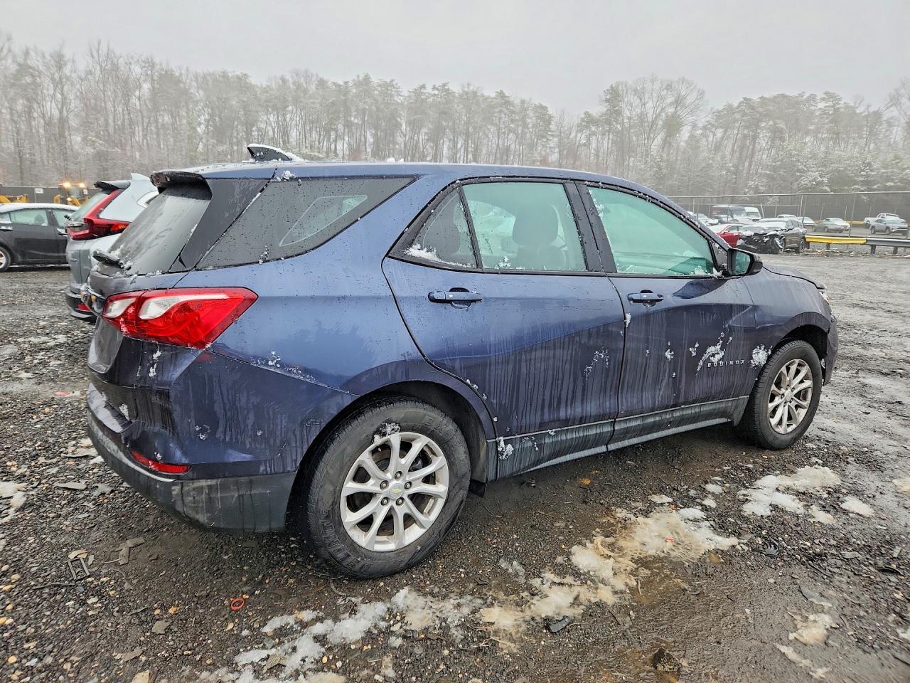 2018 CHEVROLET EQUINOX LS photo 5