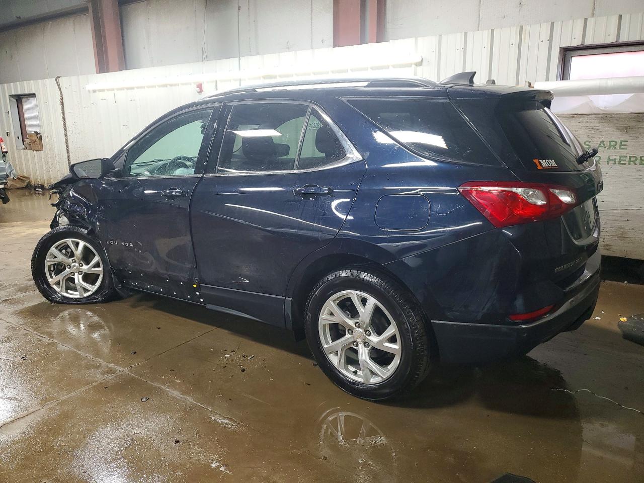 2020 CHEVROLET EQUINOX LT photo 3