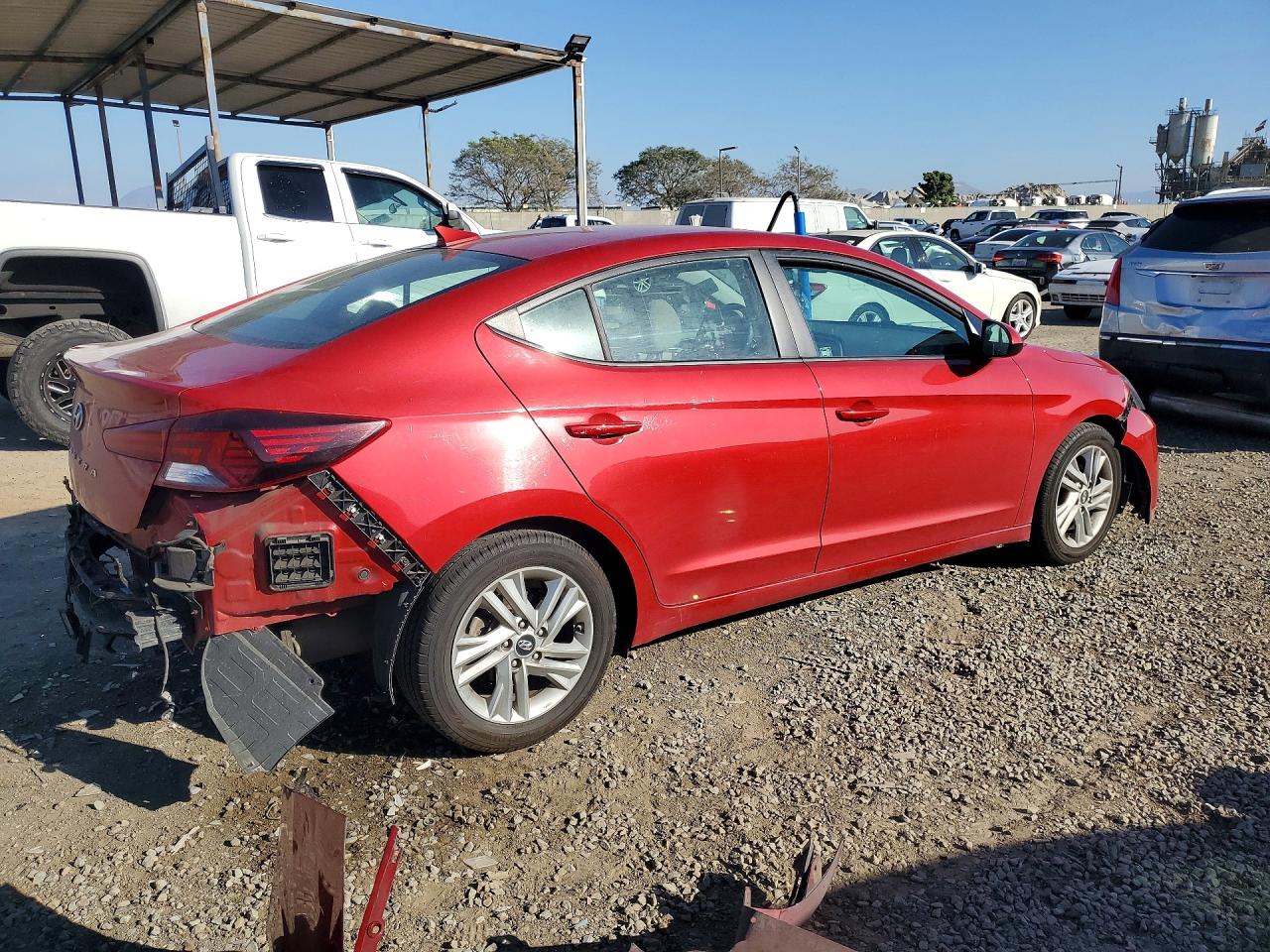 2020 HYUNDAI ELANTRA photo 3